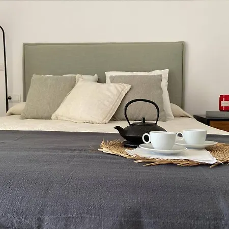 Seafront With Terrace And Views In Apartment Javea
