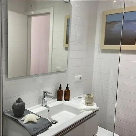 Apartment Seafront With Terrace And Views In Javea