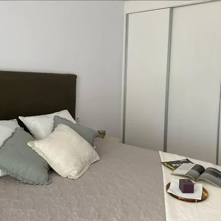 Apartment Seafront With Terrace And Views In Javea